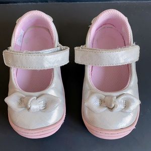 Stride Rite Silver Mary Jane Shoes